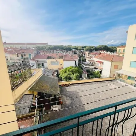 Casa Al Mare Valentina Viareggio